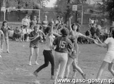 5933.Turniej pilki recznej na boisku Liceum Ogolnoksztalcacego w Gostyniu (1987 r.).JPG