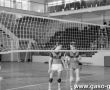5942.Final Wojewodzkich Igrzysk Mlodziezy Szkolnej w Pilce Siatkowej w hali sportowej SP 2 w Gostyniu (1988 r.) - siatkarze gostynskiego LO.JPG