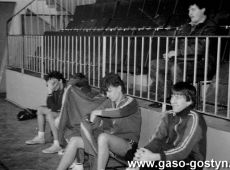 5944.Final Wojewodzkich Igrzysk Mlodziezy Szkolnej w Pilce Siatkowej w hali sportowej SP 2 w Gostyniu (1988 r.) - siatkarze gostynskiego LO.JPG
