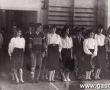 5965.Pozegnanie absolwentow Szkoly Podstawowej nr 1 im. Czarnego Legionu w Gostyniu (1989 r.)