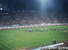 598.Eliminacje Mistrzostw Swiata Korea Pld.-Japonia 2002, w meczu na stadionie w Chorzowie Polska Pokonala Norwegie 3-0, a na trybunach zasiedli i dopingowali kibice z Gostynia (1 wrzesnia 2001 r.)