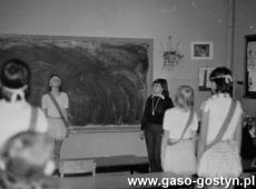 6094.Lekcja kolezenska kultury fizycznej w klasie Szkoly Podstawowej nr 1 w Gostyniu (26 lutego 1985 r.).JPG
