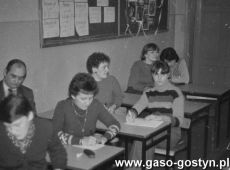 6096.Lekcja kolezenska kultury fizycznej w klasie Szkoly Podstawowej nr 1 w Gostyniu (26 lutego 1985 r.).JPG