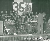 612. 35-lecie choru Dzwon-Gostyn (17.11.1984r.)-uroczysty koncert z towarzyszeniem orkiestry detej.