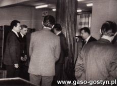 6138.Wizyta ministra spraw zagranicznych Stefana Olszowskiego w Bibliotece Publicznej Miasta i Gminy oraz Muzeum w Gostyniu (15 marca 1975 r.)