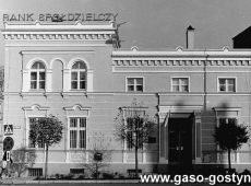 6160.Rynek w Krobi - siedziba Banku Spoldzielczego (1986 r.)