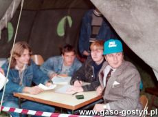6218.Dni Pola w Szelejewie zorganizowane przez miejscowa Stacje Hodowli Roslin (1993 r.)