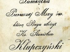 6227.Pamiatka pierwszej Mszy Swietej odprawionej przez ksiedza Stanislawa Klupczynskiego w kosciele parafialnym w Kunowie (25 czerwca 1935 r.)