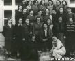 6228.Czlonkinie Kola Gospodyn Wiejskich w Kunowie biorace udzial w kursie kroju i szycia (29 marca 1956 r.)