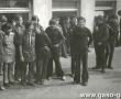 6245.Wiosenny czyn spoleczny rodzicow, nauczycieli i uczniow Szkoly Podstawowej w Bodzewie z okazji 30-lecia Polski Ludowej (1974 r.)