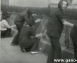 6252.Wiosenny czyn spoleczny rodzicow, nauczycieli i uczniow Szkoly Podstawowej w Bodzewie z okazji 30-lecia Polski Ludowej (1974 r.)