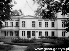 6269.Palac w Dusinie (lata 80. XX wieku).JPG