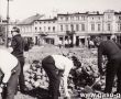 6273. Rynek w Gostyniu - czyn spoleczny zorganizowany przez Komitet Powiatowy PZPR (1975 r.)