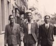 6321.W srodku Jozef Kolodziejczyk (kierownik gorzelni w majatku Edwarda Potworowskiego w Goli) wraz z kolegami z XX Kursu Gorzelniczego w Warszawie (Warszawa, 11 wrzesnia 1937 r.)