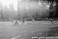 633. Stadion w Gostyniu, mecz pilki noznej Kania Gostyn-Chrobry Glogow (1985 r.).JPG