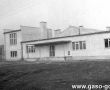 6344.Sala wiejska w Brzeziu - miejsce spotkan, zebran, zabaw, wesel (lata 80. XX wieku)
