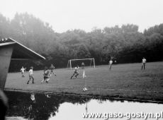 635. Stadion w Gostyniu, mecz pilki noznej Kania Gostyn-Chrobry Glogow (1985 r.).JPG