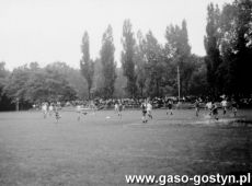 638. Stadion w Gostyniu, mecz pilki noznej Kania Gostyn-Chrobry Glogow (1985 r.).JPG