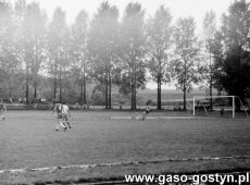 639.Stadion w Gostyniu, mecz pilki noznej Kania Gostyn-Chrobry Glogow (1985 r.).JPG