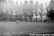 639.Stadion w Gostyniu, mecz pilki noznej Kania Gostyn-Chrobry Glogow (1985 r.).JPG