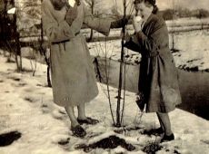 6501.Nad rzeka Kania w okolicy Gory Zamkowej w Gostyniu (luty 1953 roku)