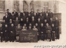6514.Uniwersytet Ludowy w Chwalkowie - II kurs meski (28 lutego 1948 r.)