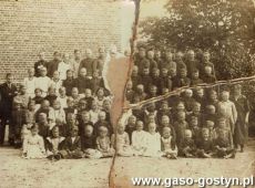 6526.Nauczyciele i uczniowie szkoly w Ciolkowie w 1926 roku