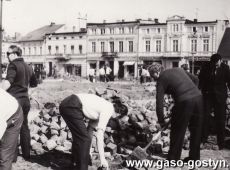 6537.Rynek w Gostyniu - czy spoleczny (1975 r.)