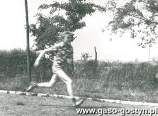 678.Dzien Dziecka i Sportu w Szkole Podstawowej w Kunowie (24 maja 1975 r.)