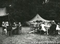 6860.Blekitna 8. Harcerska Rzemieslnicza Druzyna Sportow Wodnych im. Jana Kilinskiego z Gostynia na obozie w Pince nad Jeziorem Grzymislawskim (1966 r.)