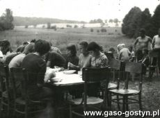 6861.Blekitna 8. Harcerska Rzemieslnicza Druzyna Sportow Wodnych im. Jana Kilinskiego z Gostynia na obozie w Pince nad Jeziorem Grzymislawskim (1966 r.)