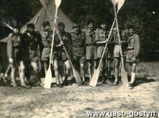 7080.Oboz gostynskiej 8. Harcerskiej Druzyny Rzemieslniczej Sportow Wodnych w Cichowie (1958 r.) -  I zastep Albatrosow