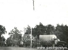 7103.Oboz gostynskiej 8. Harcerskiej Druzyny Rzemieslniczej Sportow Wodnych w Cichowie (1958 r.) - koniec obozu, wyjazd do Gostynia