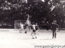 730.Sportowcy ze Szkoly Podstawowej nr 3 w Gostyniu (1967 r.)