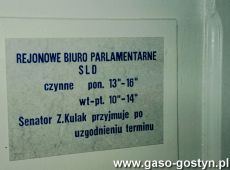 7565.Ratusz w Gostyniu, pierwsza siedziba Biura Senatorskiego Zbigniewa Kulaka (1993 r.)