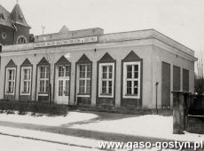 7672.Powiatowa i Miejska Biblioteka Publiczna w Gostyniu (koniec lat 50. XX wieku)