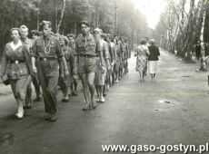 7883.Oboz w Lebie Blekitnej 8 im. J. Kilinskiego przy Cechu Rzemiosl Roznych w Gostyniu (1959 r.)