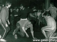 7933.Miejsko-Gminny Osrodek Kultury Hutnik w Gostyniu - spektakl pt. Narkotyki wystawiony przez Rock-Teatr Scena ze Swidnicy (1985 r.)