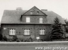 8365.Dom przy ulicy Poznanskiej w Gostyniu lata 80. XX wieku)