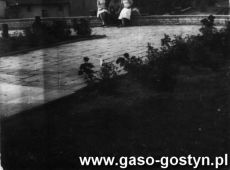 8370.Na Gorze Zamkowej w Gostyniu, w oddali kosciol farny