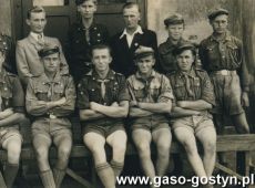 8530.Kadra I Druzyny Harcerskiej im. Tadeusza Kosciuszki w Gostyniu (1948 r.)