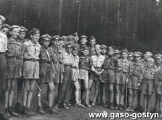 8653.Oboz gostynskich harcerzy w Ostrowieczku (1957 r.)