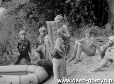 8816.Wspolny oboz w Brzedni harcerzy Hufca Gostyn i druzyny siatkarskiej juniorow MZKS Kania (1985 r.).JPG