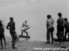 8818.Wspolny oboz w Brzedni harcerzy Hufca Gostyn i druzyny siatkarskiej juniorow MZKS Kania (1985 r.).JPG