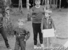 8826.Wspolny oboz w Brzedni harcerzy Hufca Gostyn i druzyny siatkarskiej juniorow MZKS Kania (1985 r.).JPG