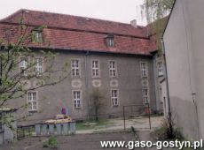 9077.Sad Rejonowy w Gostyniu na zdjeciu wykonanym w 1994 roku