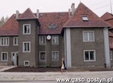 9083.Sad Rejonowy w Gostyniu na zdjeciu wykonanym w 1994 roku