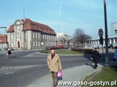 9084.Sad Rejonowy w Gostyniu na zdjeciu wykonanym w 1994 roku