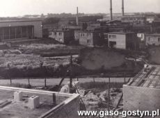 9088.Widok z dachu Szkoly Podstawowej nr 3 w Gostyniu (koniec lat 60. XX wieku)