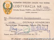 915.Legitymacja Zlotej Odznaki Poznanskiego Okregowego Zwiazku Pilki Noznej nadanej Zdzislawowi Wojciechowskiemu - dzialaczowi MZKS Kania Gostyn (1973 r.)